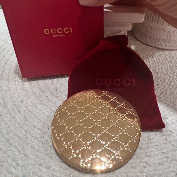 Gucci GWP Accessories - Gucci Gold Compact Mirror GWP - NIB
